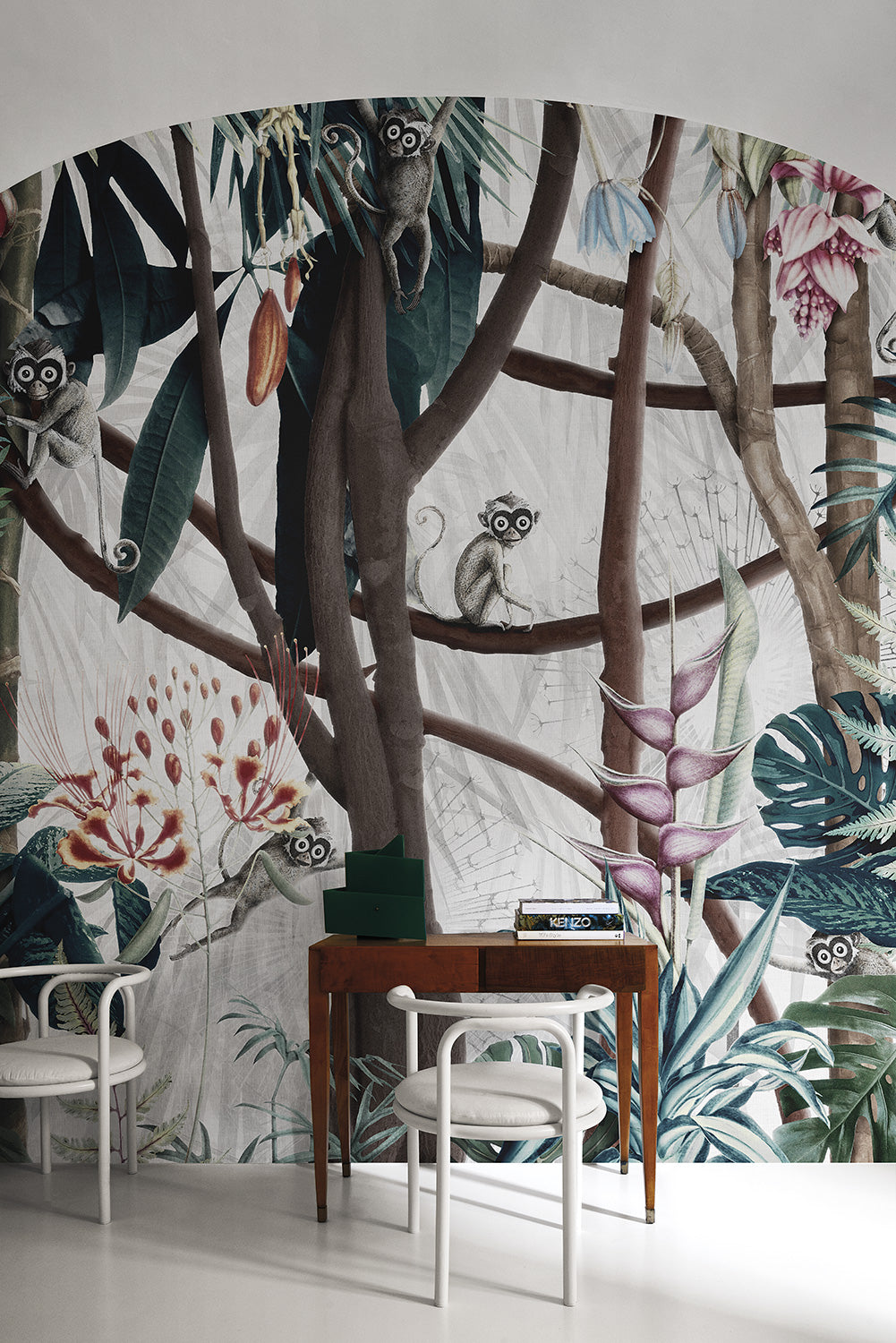Looks in the forest by Londonart